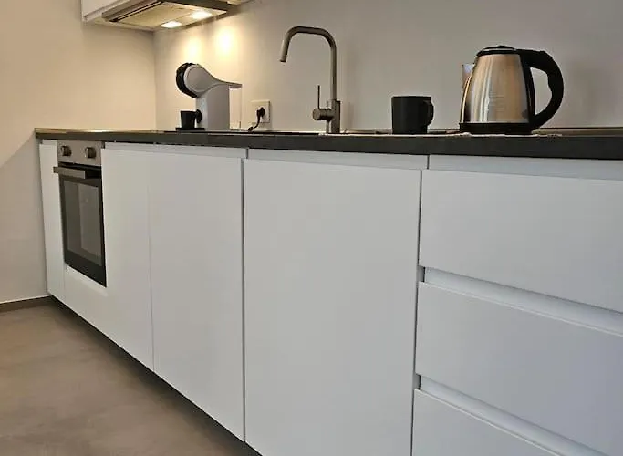 アパート La Casetta アルバ